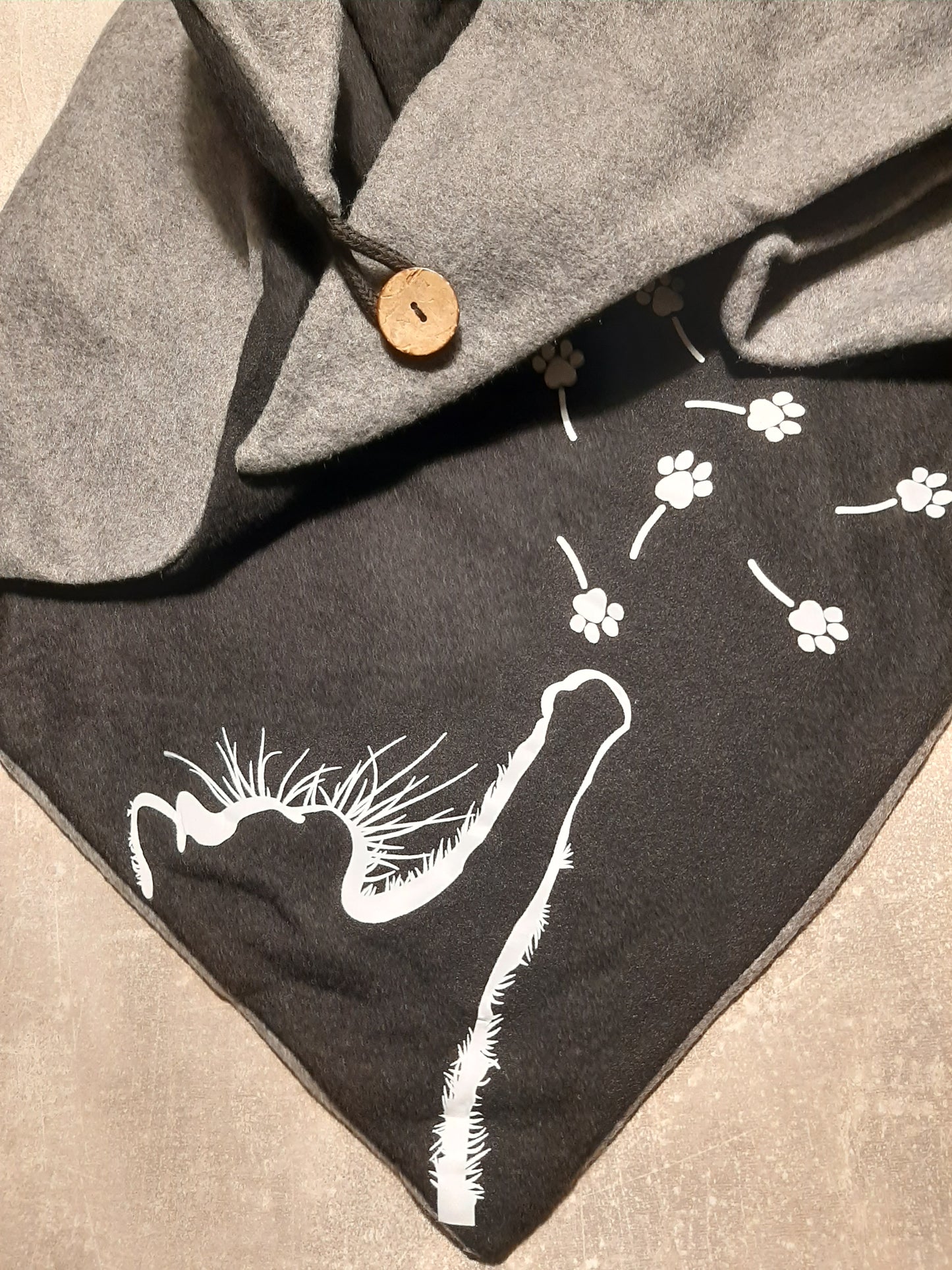The Happy Cat Shop | Katten wikkelsjaal "Paw in the air"🐾