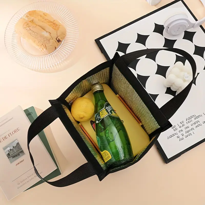 Koeltas / lunchtas witte kat