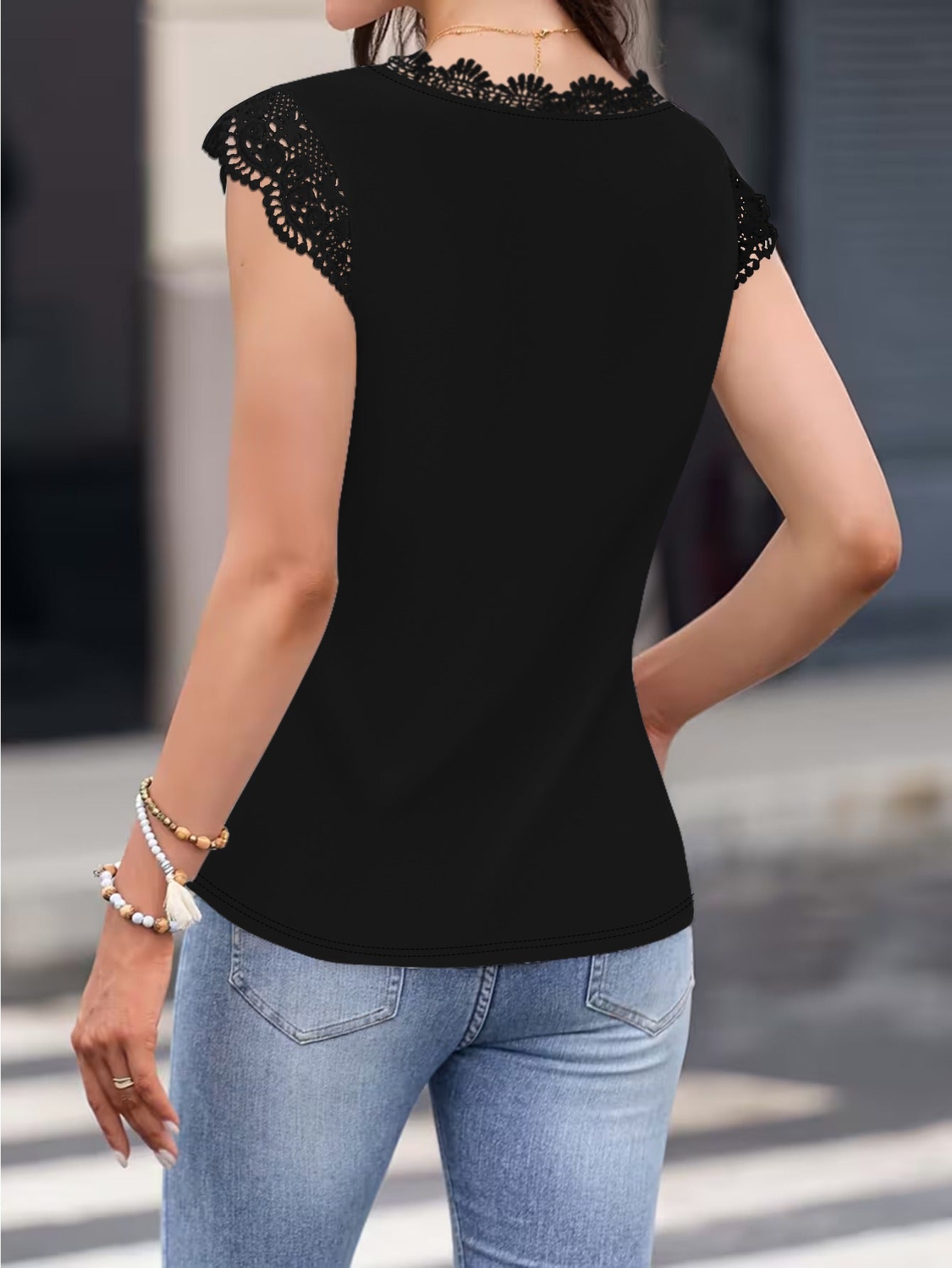 Katten t-shirt “Catwalk” met kant – Zwart | PRE-ORDER