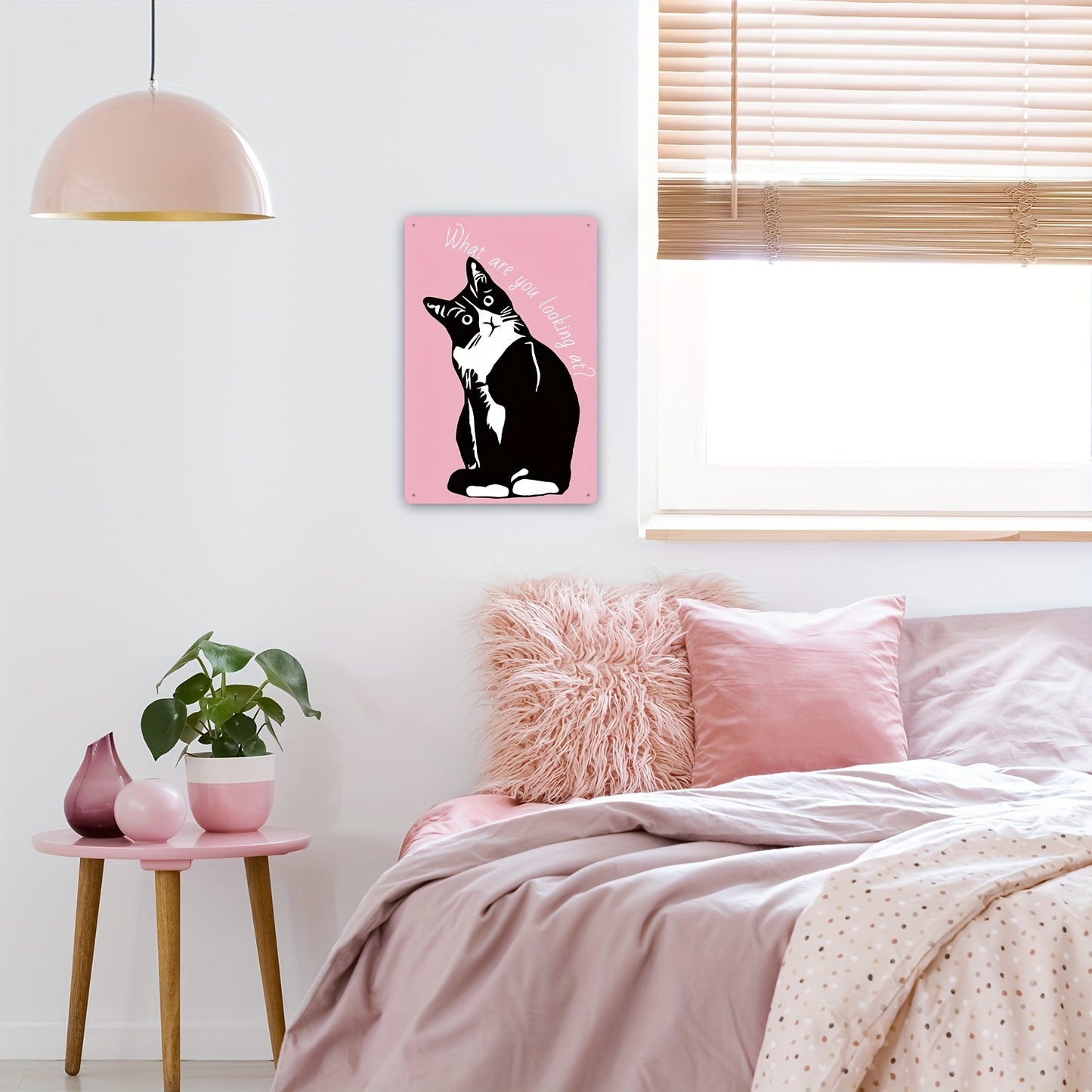 Metalen wandbord Tuxedo kat “What are you looking at?”
