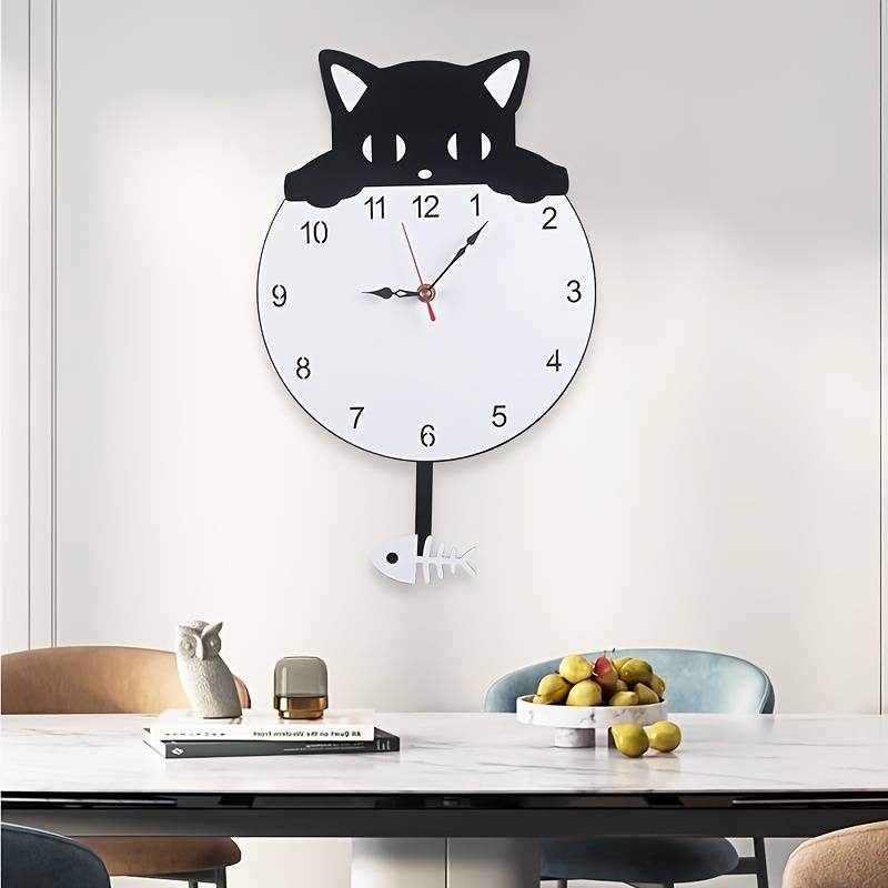 Wandklok_kat_zwart_wit_stille_klok